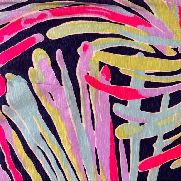 Lilly Pulitzer ESSIE Vibrant Tank Top with Playful Pattern - Picture 4 of 4